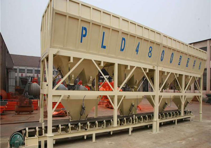 工程PLD4800型混凝土配料机